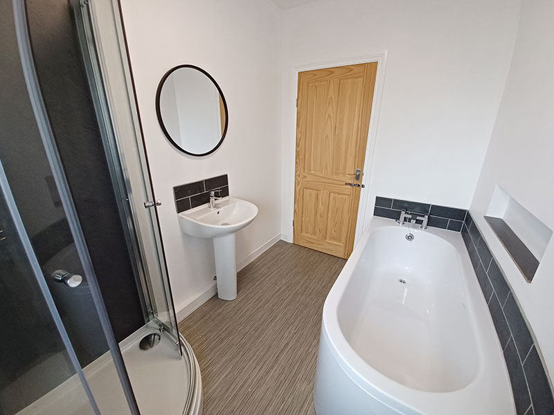 Lancaster student house bathrooms